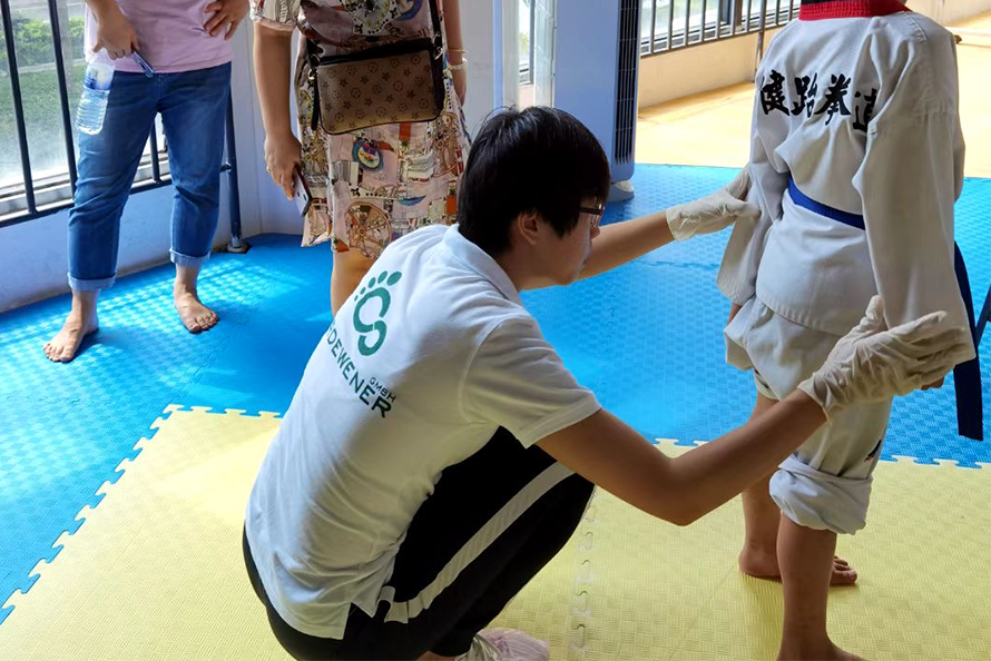 德国科德曼走进青岛王健跆拳道馆，公益步态筛查活动圆满举办