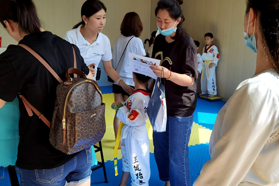 德国科德曼走进青岛王健跆拳道馆，公益步态筛查活动圆满举办